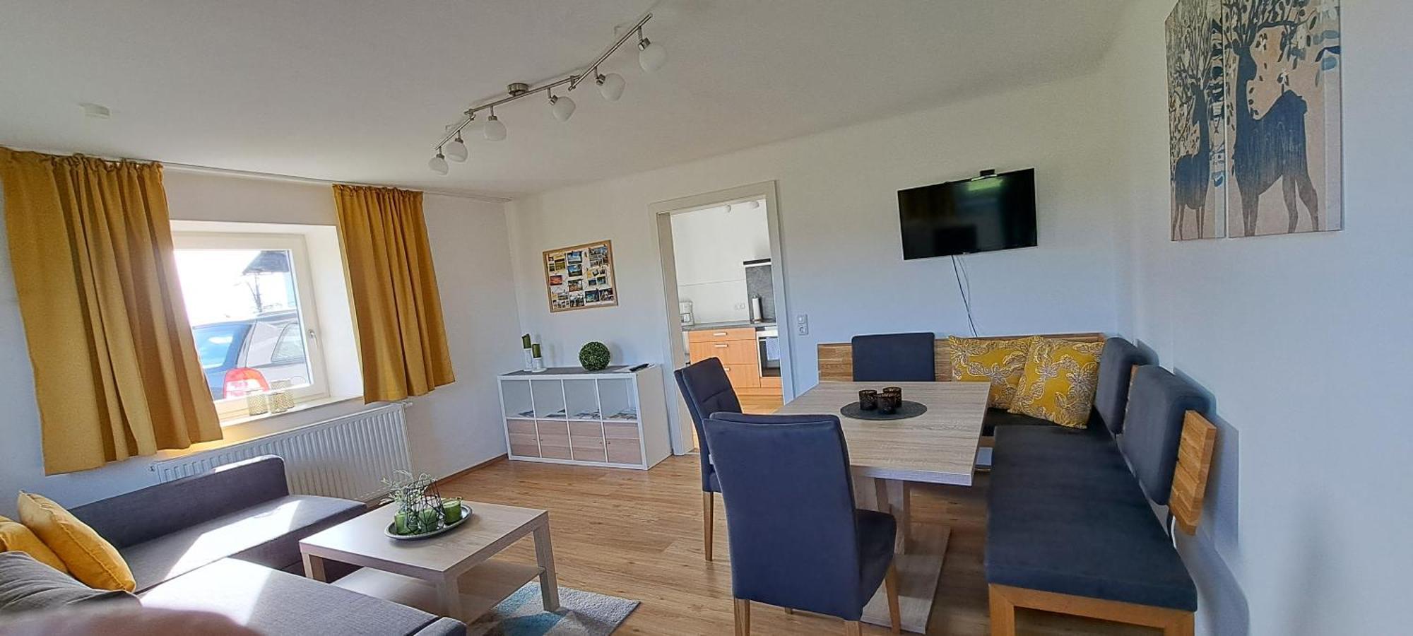 Ferienwohnung Wallersee Ноймаркт ам Валерзее Екстериор снимка